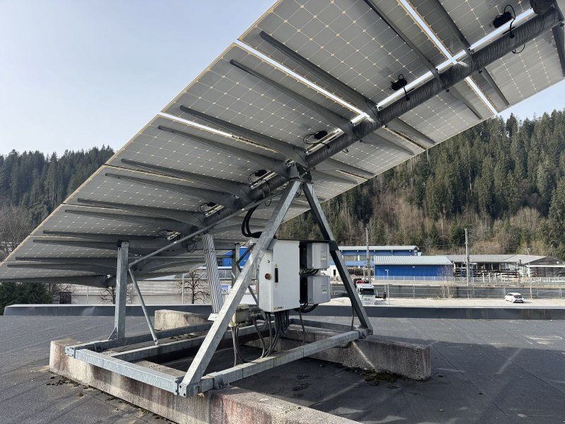 Nachgeführtes PV Gestell verzinkt