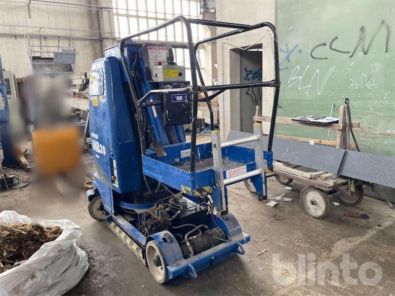 Upright MB20N
