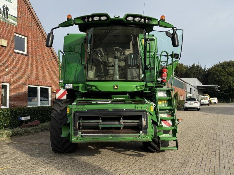 John Deere T660