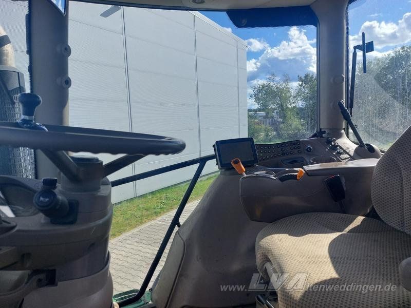 John Deere 6210R