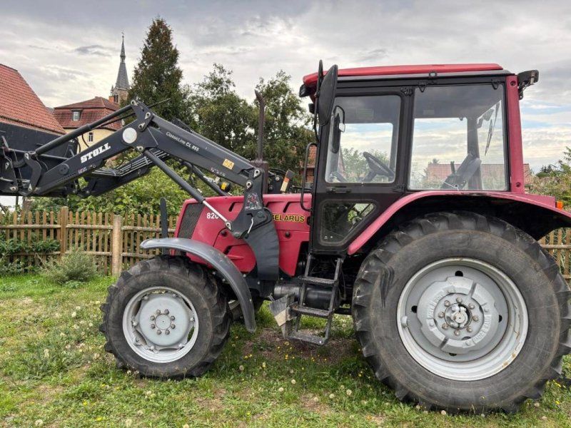 Belarus MTS 820 + Frontlader Stoll