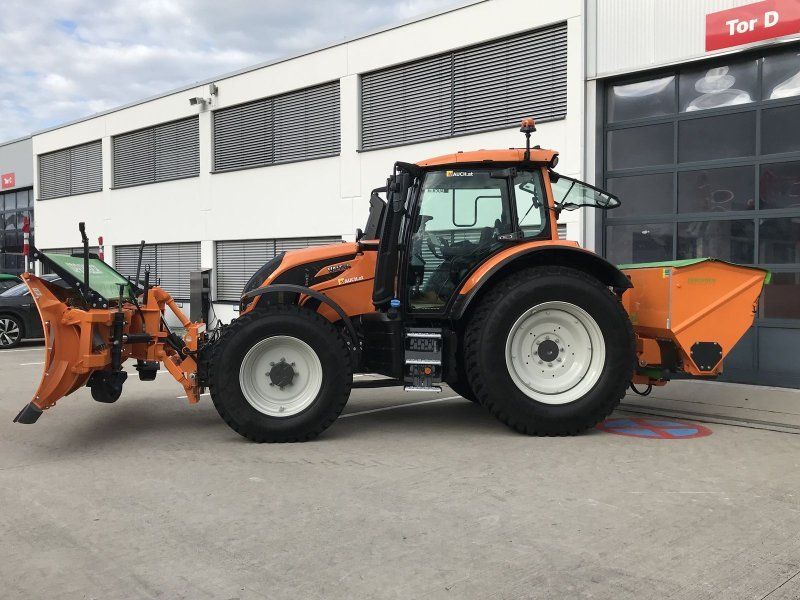 Valtra N135 Direct