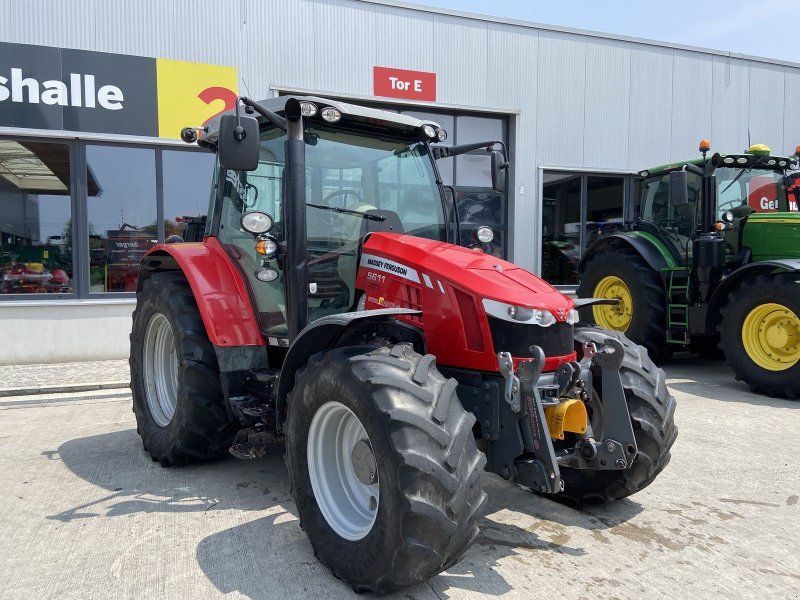 Massey Ferguson 5611 Dyna-4 Essential