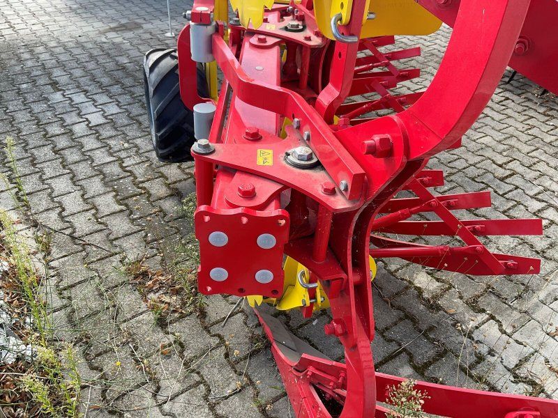 Pöttinger Servo 4000PLUS