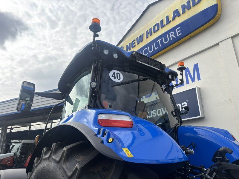 New Holland T7.210 Auto Command SideWinder II (Stage V)