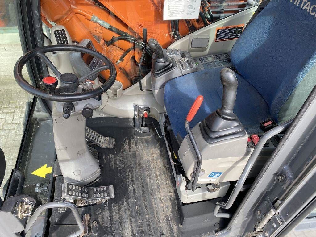 Hitachi ZX 140 W-3
