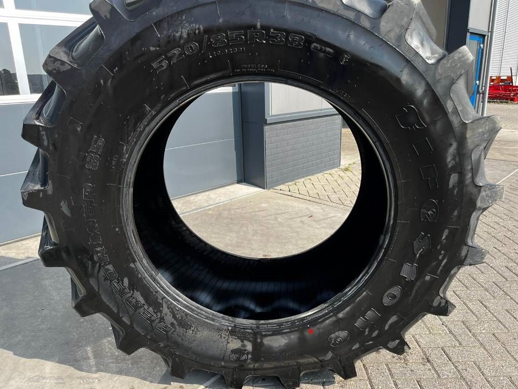 Firestone 520/85 R38 Performer 85