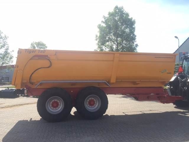 Jako Tiger 180 Landbouwkipper, Kiepwagen