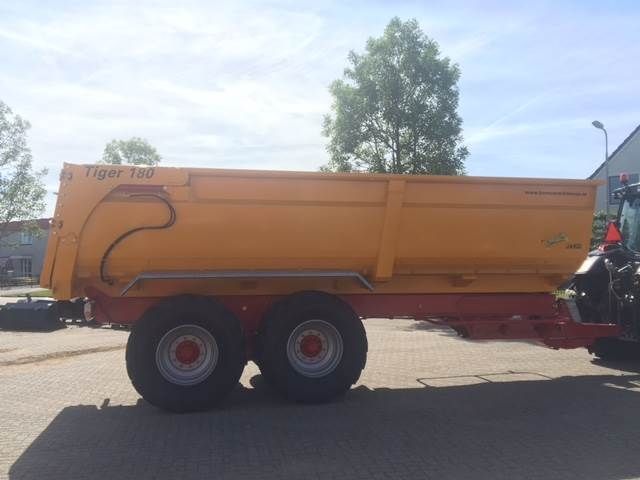 Jako Tiger 180 Landbouwkipper, Kiepwagen