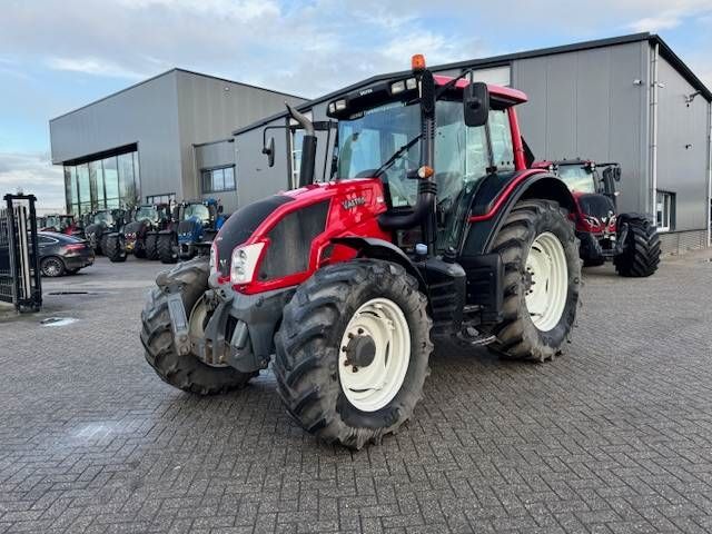 Valtra N123 Hitech5