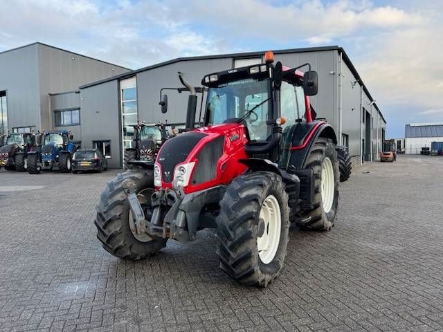 Valtra N123 Hitech5