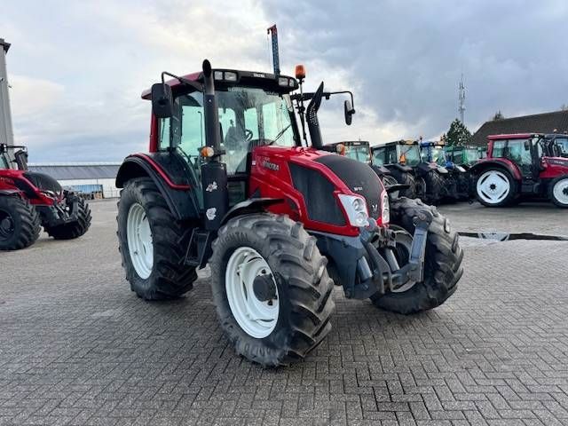 Valtra N123 Hitech5