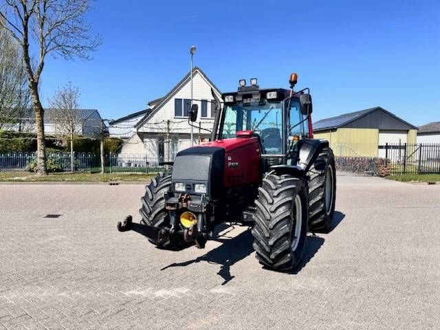 Valtra 6400, Luchtremmen, Fronthef, Frontaftakas