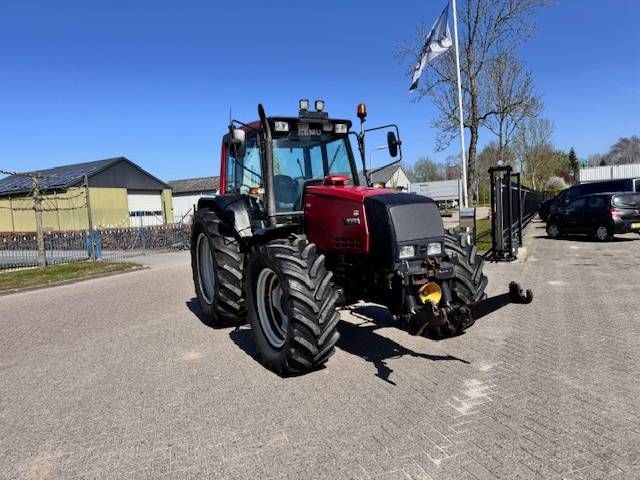 Valtra 6400, Luchtremmen, Fronthef, Frontaftakas