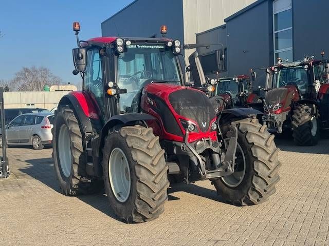 Valtra N134 Hitech