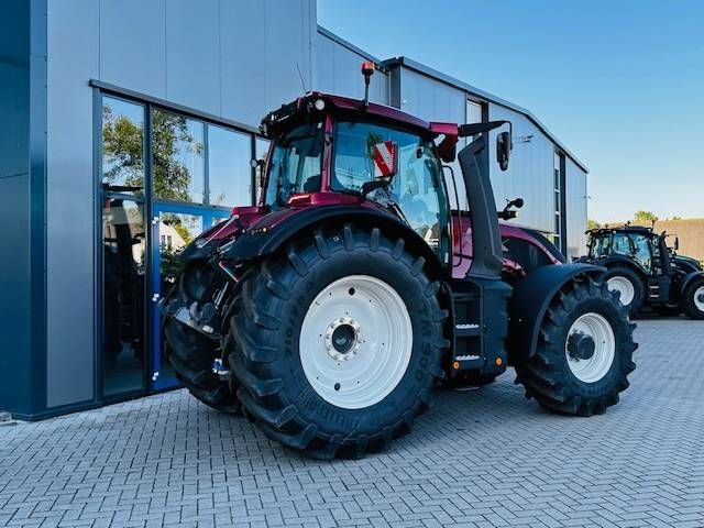 Valtra Q305 DEMO Super Compleet!