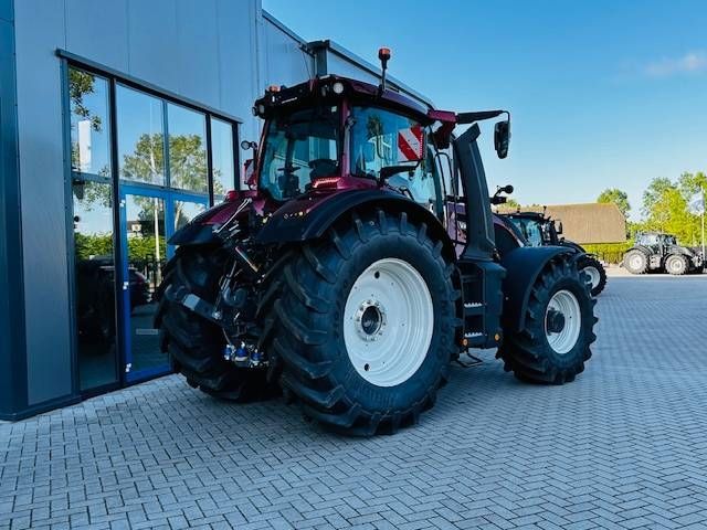 Valtra Q305 DEMO Super Compleet!