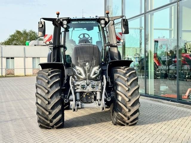 Valtra Q225 Alle opties! ook twintrac!