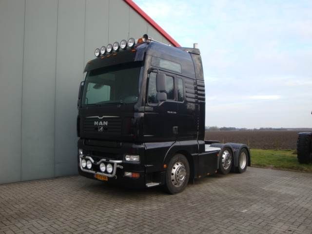 MAN TGA 26.530