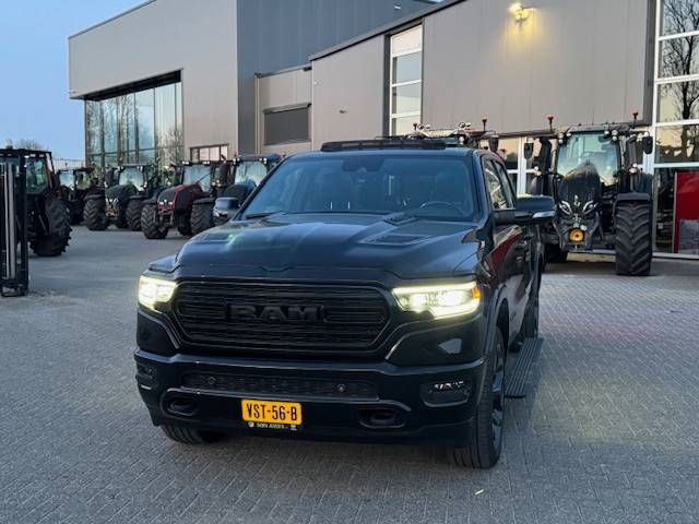 Dodge Ram 1500 Limited