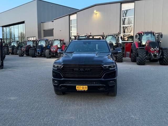 Dodge Ram 1500 Limited