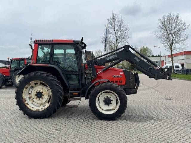 Valtra Valmet 6650 Hitech, voorlader, vloeistofkoppeling