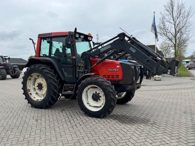 Valtra Valmet 6650 Hitech, voorlader, vloeistofkoppeling