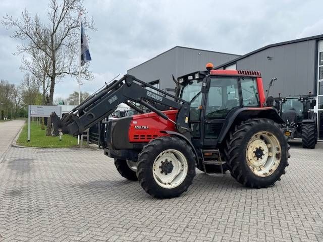 Valtra Valmet 6650 Hitech, voorlader, vloeistofkoppeling