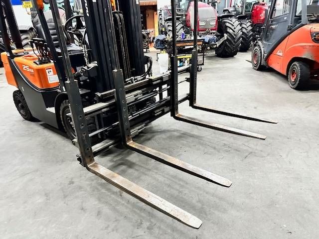 Kaup 2T 429 Multi vorkversteller met sideshift