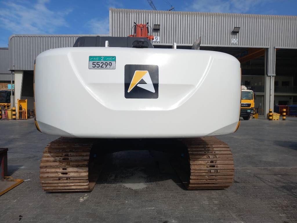 Hitachi ZX350H-5G (Abu Dhabi)