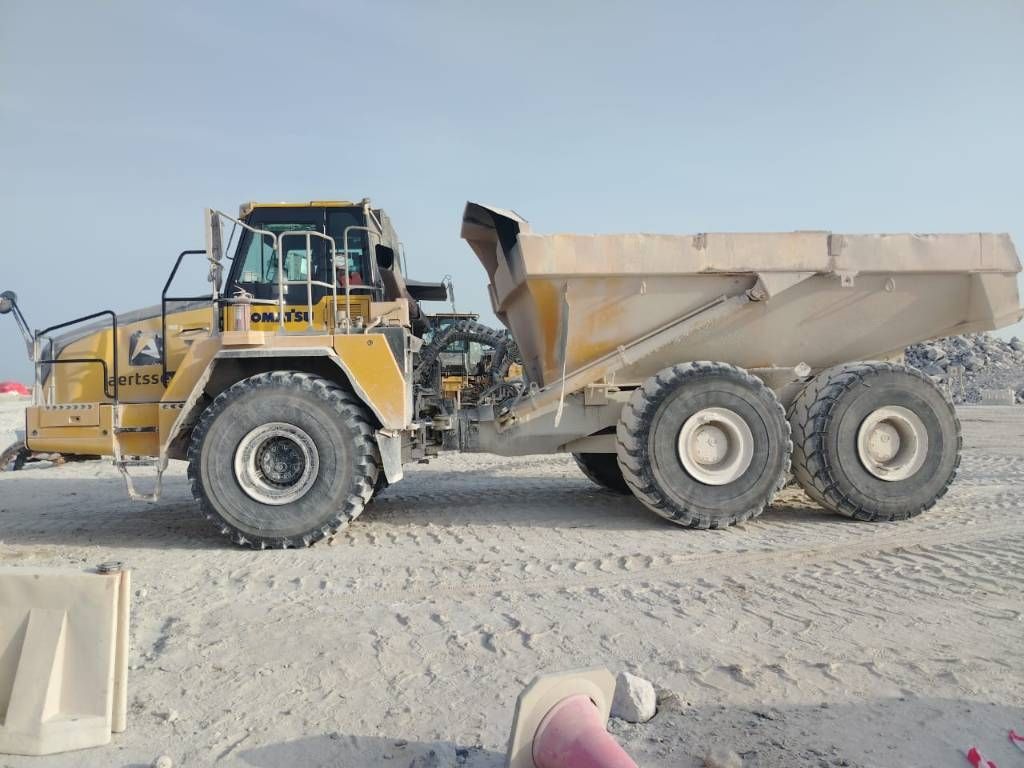 Komatsu HM400-3R (4 pieces available in Abu Dhabi)