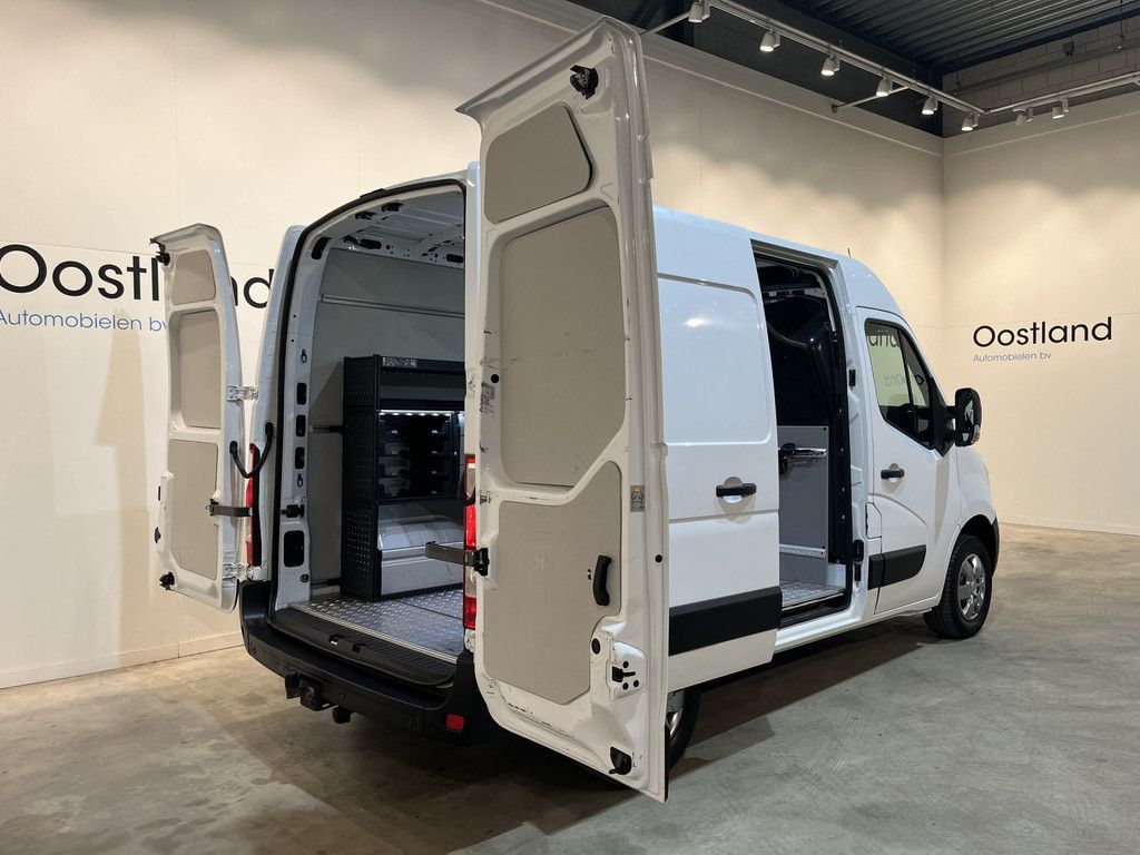 Renault Master 2.3 dCi L1H2 130 PK Servicebus / Modul-System Inrichting / Euro 6 / Airco / Cruise Control / Camera / Navigatie / Trekhaak / 73.900 KM !!