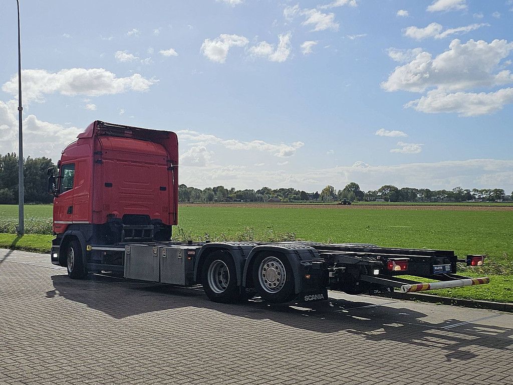 SCANIA R450 hl 6x2*4 ret. crown