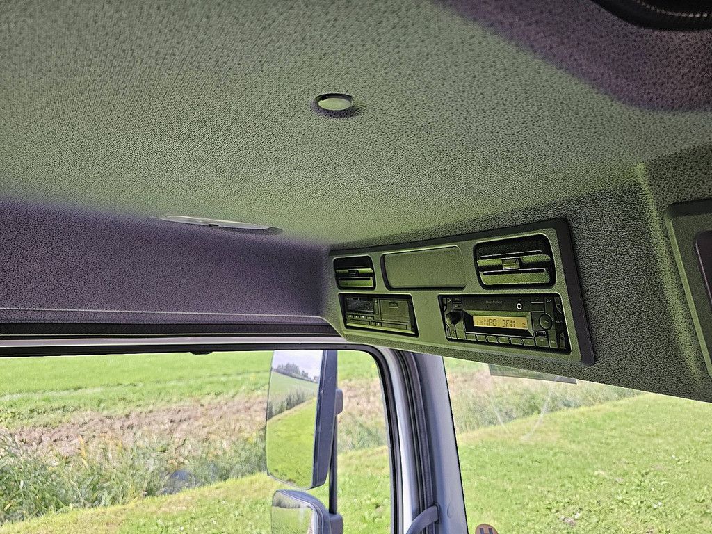 MERCEDES-BENZ ATEGO 818 taillift airco