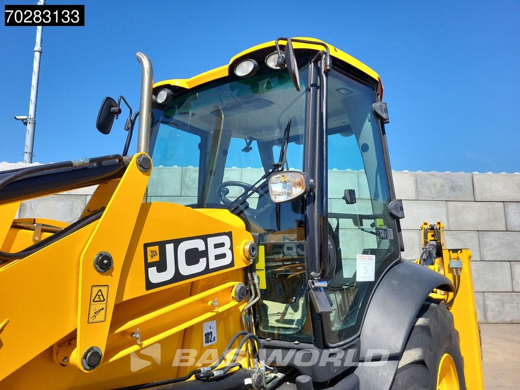 JCB 3CX TELESCOPIC STICK - 3 BUCKETS