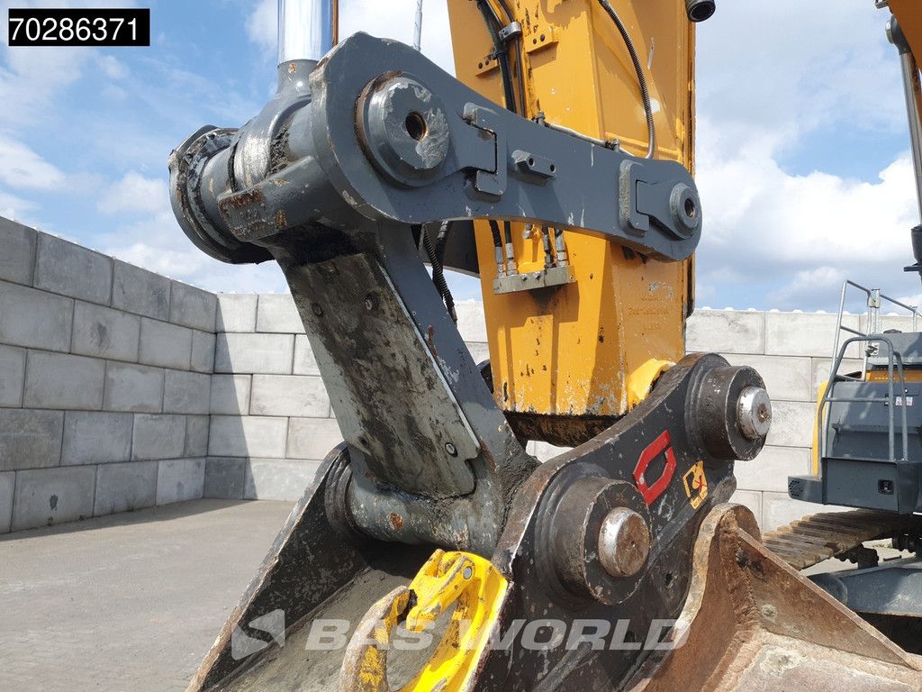 Liebherr R934 LC