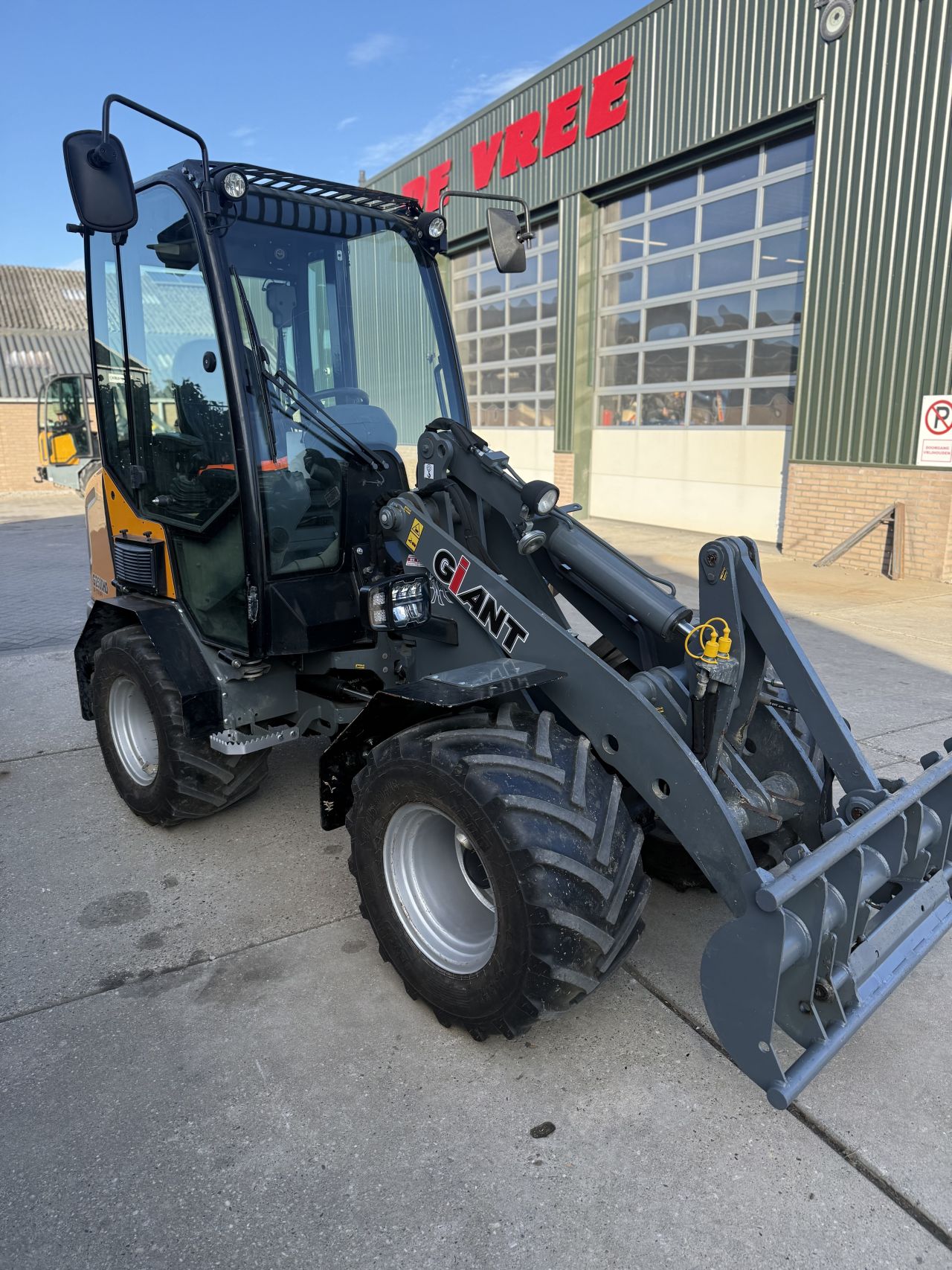 Giant g2500 extra HD ( 700 uur )