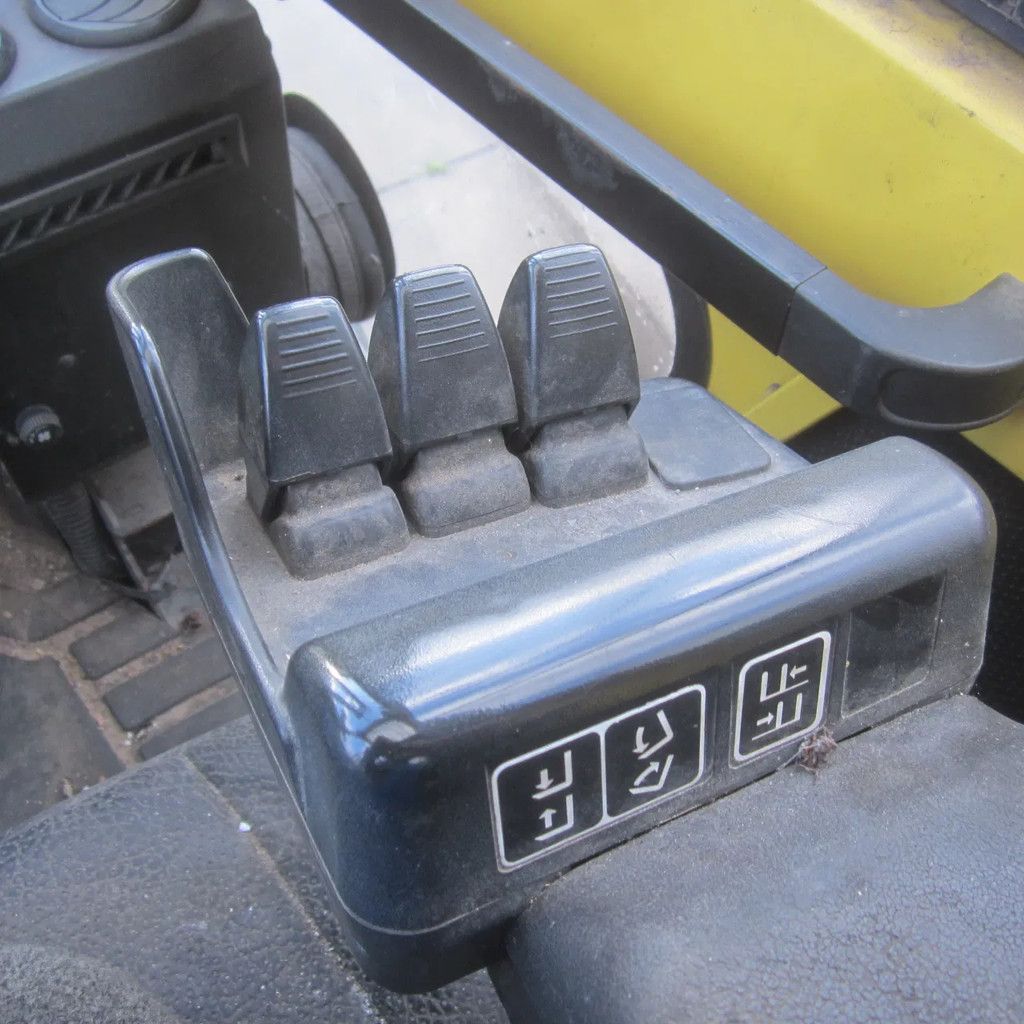 Hyster H 2.5 FT, LPG-gas, triplomast, side shift.