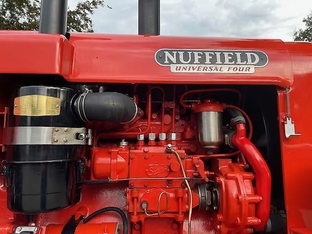 Nuffield Universal Four NIEUWSTAAT!