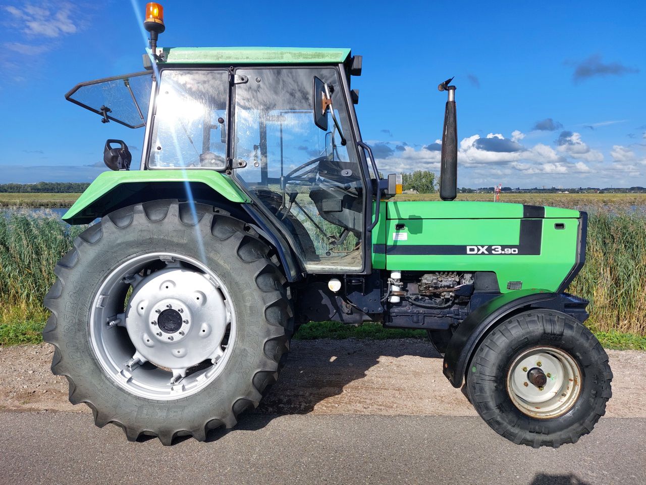 Deutz DX 3.90
