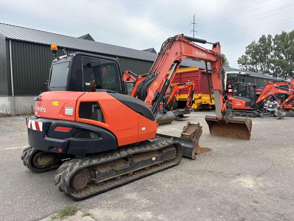 KUBOTA KX080-4A