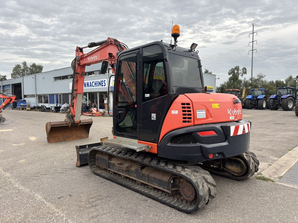 KUBOTA KX080-4A