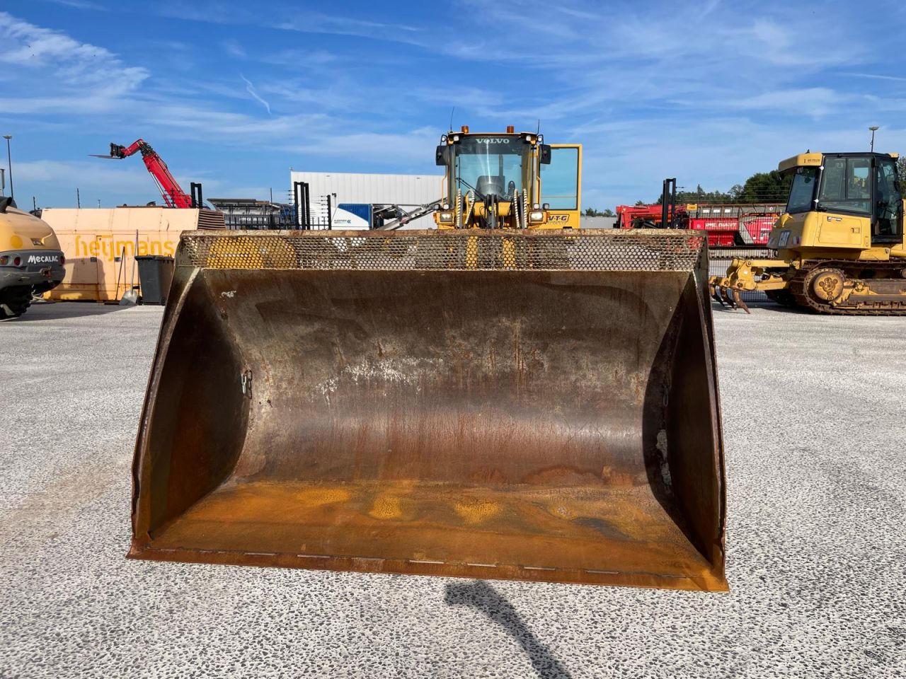 Eurosteel Dichte bak 243cm Volvo / Lundberg aansl