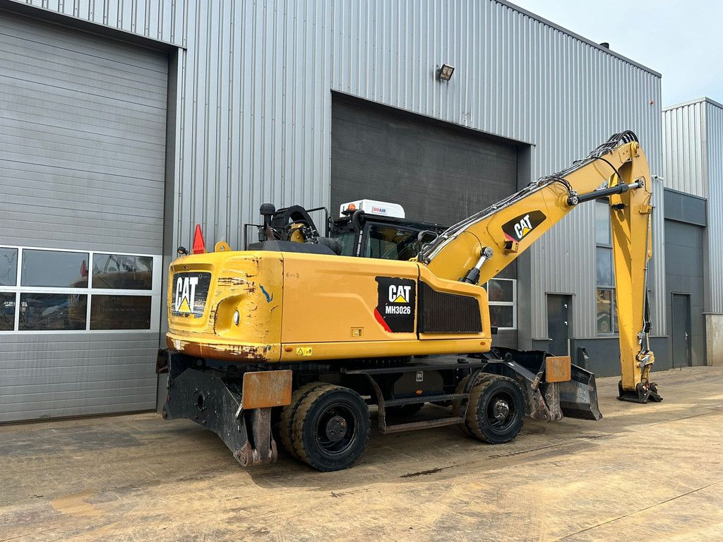 Caterpillar MH3026 - 06C Material Handler