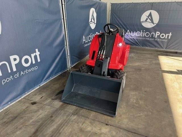 Skid steer loader NM-SLD280 Diesel 13.6kW 2025