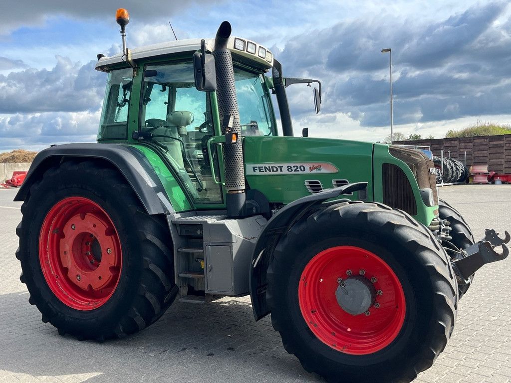 FENDT 820 TMS WG4030