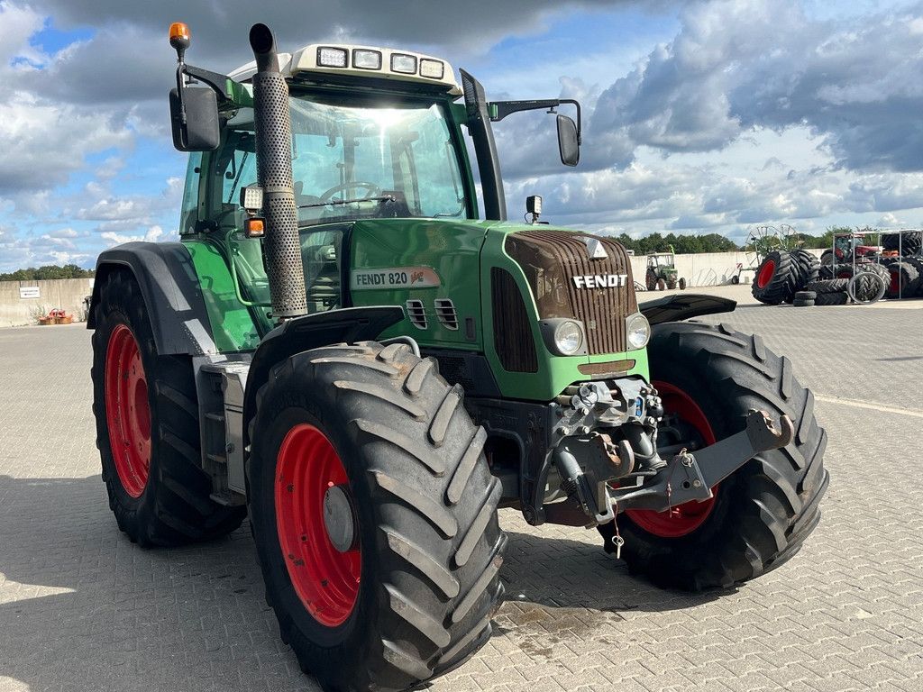 FENDT 820 TMS WG4030