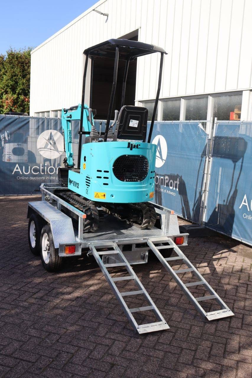 Minigraver JPC KV12 Diesel 12pk 2025 Nieuw met aanhangwagen