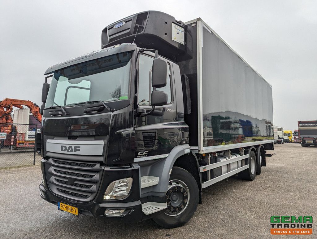 DAF CF 280 FAN 6x2/4 DayCab Euro6 – Kühl-/Gefrierkombination 7,9 m + Träger Supra 1150 MT + Hebebühne 2000 kg – 10/2025APK