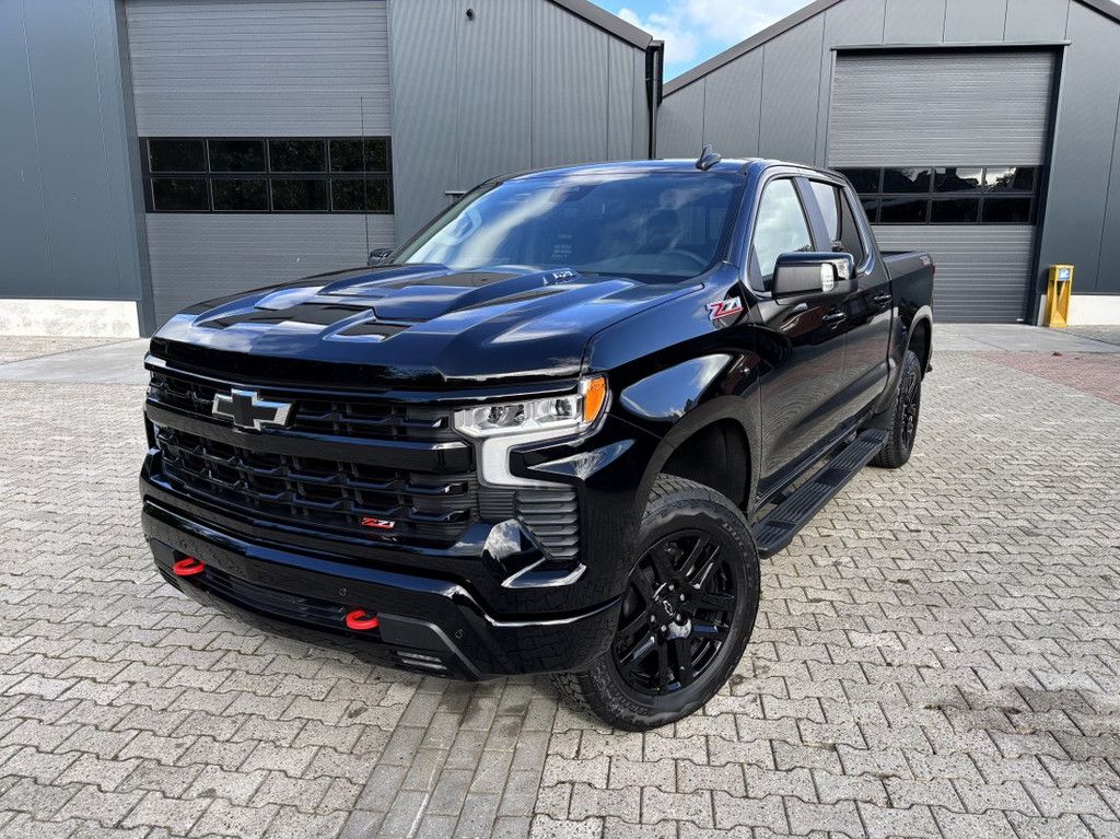Chevrolet Silverado Z71 Trailboss, 360 graden camera, Bpm vrij!!